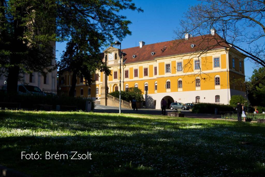 35 Vendégház Pécs Exterior foto